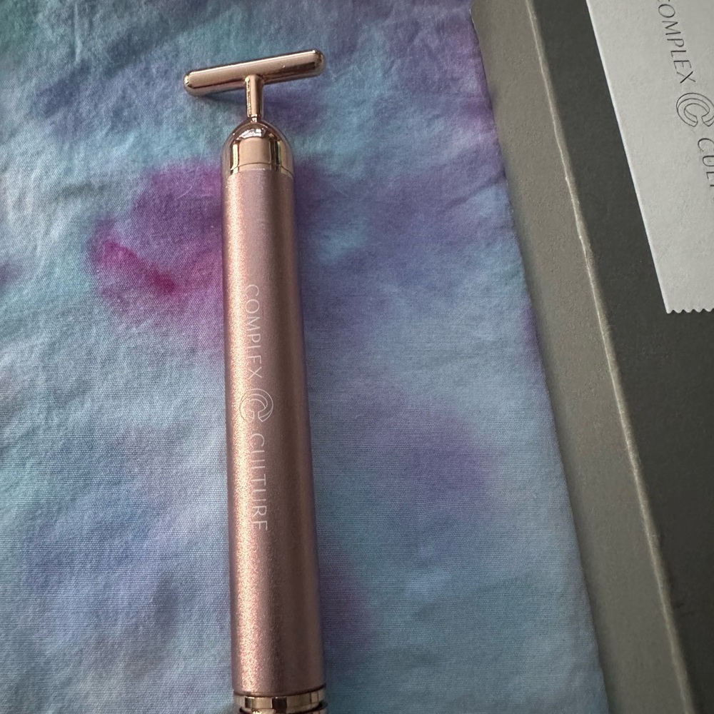 Rose Gold Facial Roller